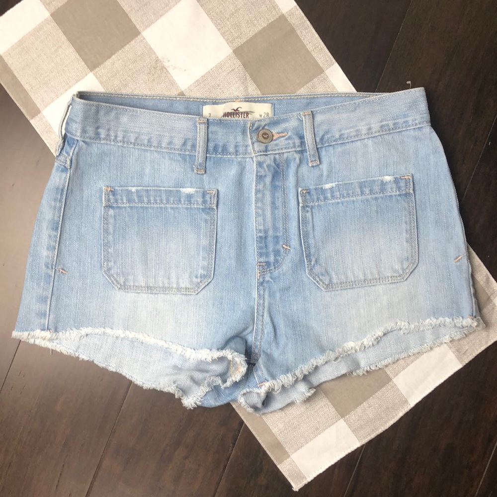 Hollister Frayed Hem Distressed Shorts Size 7